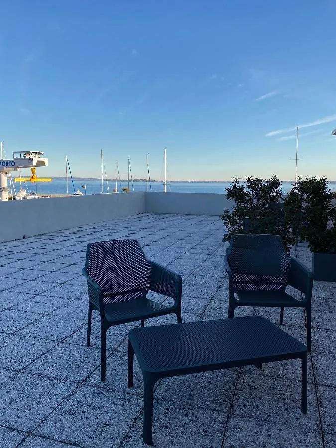 ** Hotel Albergo La Pescatrice Moniga del Garda Italië